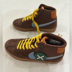 NWOT Women’s nike sb bruin high why so sad? Shoes Size 5.5